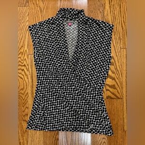 Vince Camuto Black and White Geometric Blouse